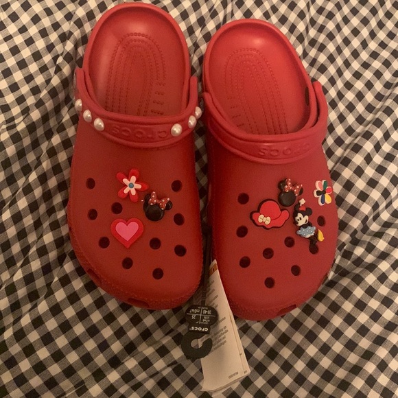 Red Crocs - Picture 1 of 3
